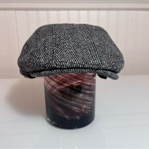 Epoch Men’s Herringbone Wool Blend Ivy Flat Cap with Foldaway Ear Flaps/ size XL